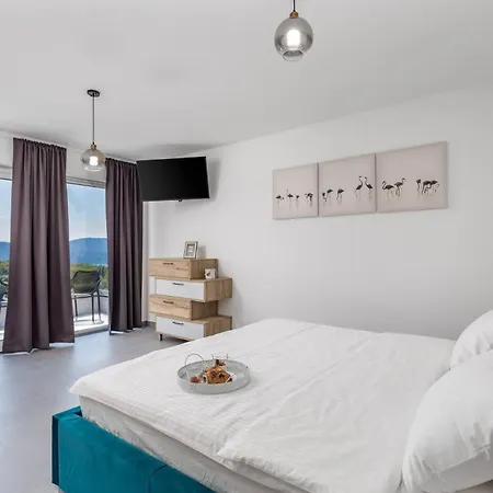 Luxury Amataa - 38m2 Pool, Jacuzzi, Sauna Moscenicka Draga